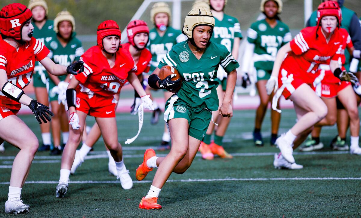 Girls Flag Football Article Pic